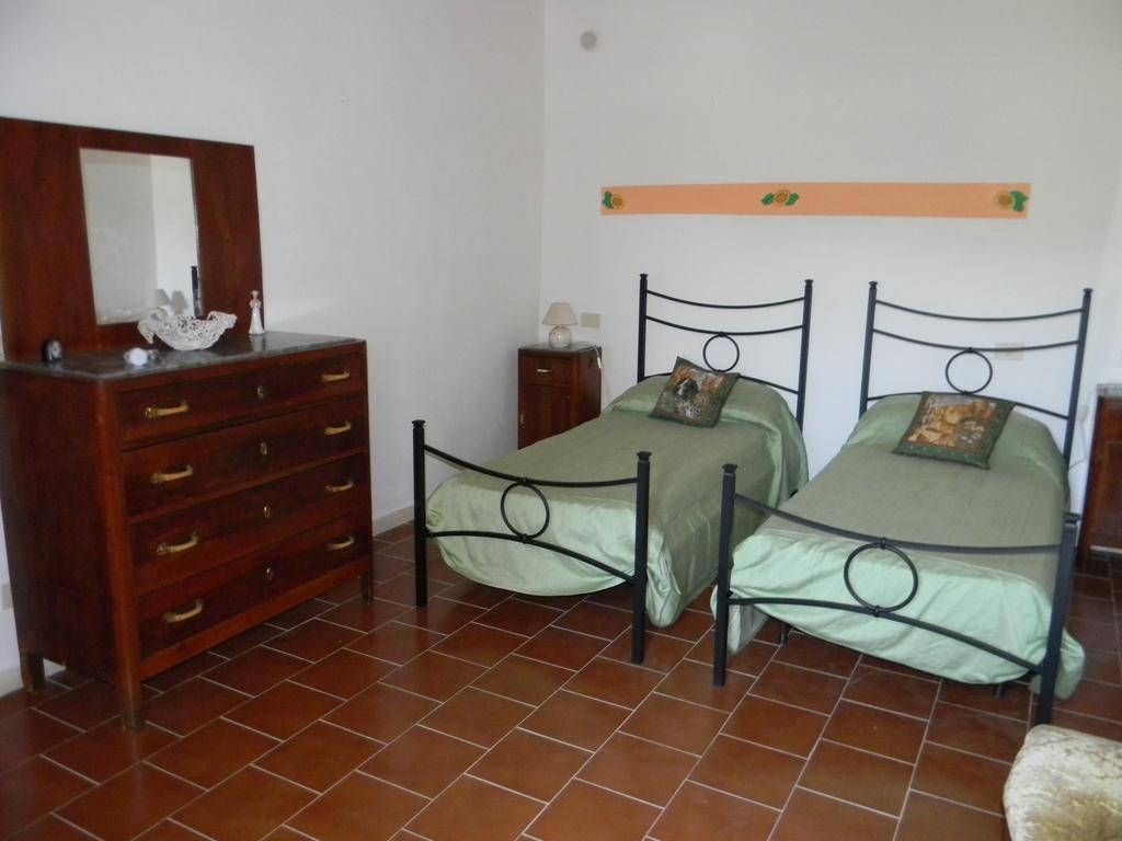 Villa Agriturismo Podere La Selva Serre Di Rapolano Zimmer foto