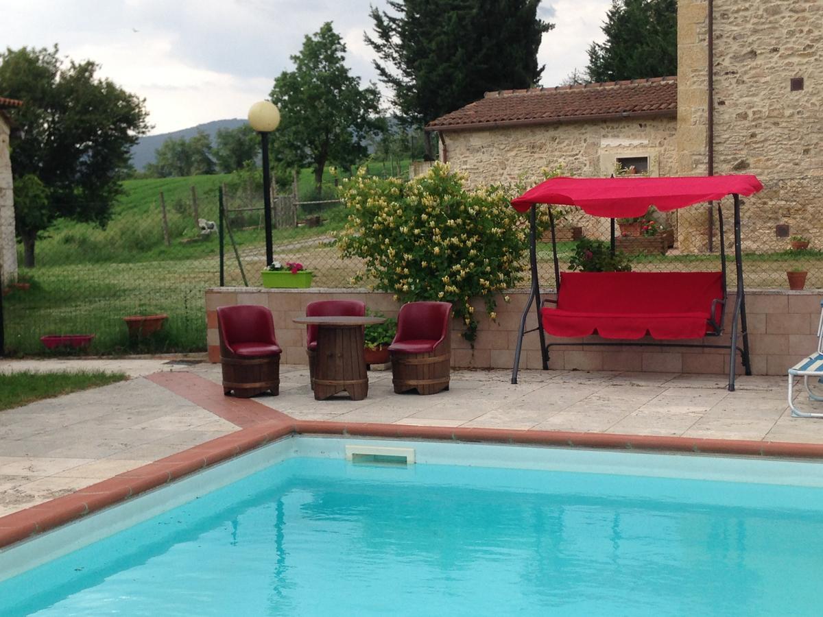 Villa Agriturismo Podere La Selva Serre Di Rapolano Exterior foto